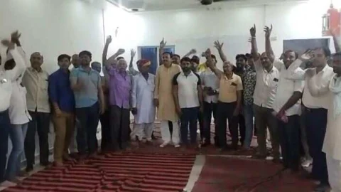 गोठड़ा में बनने वाले थाने में गांवो को मिलाने पर किया विरोध