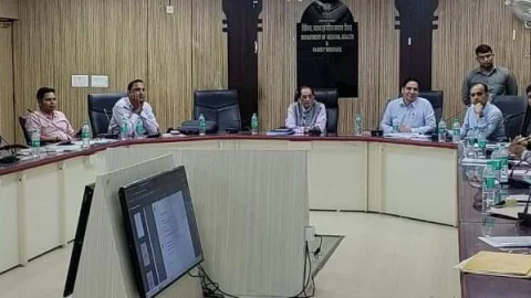 आरएमसी की जनरल बॉडी की बैठक : एक चिकित्सक का पंजीयन निरस्त, 9 को कड़ी चेतावनी