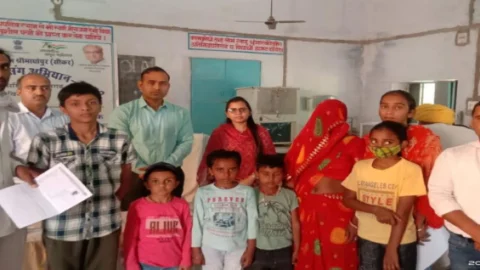 कोरोना ने छीना पालनहार तो जीवन का सहारा बनी पालनहार योजना