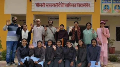 अमेरिका से आये डॉ रतनाम चित्तूरी एवं कनेक्टिंग ड्रीम फाउंडेशन की टीम ने की चेंज मेकर्स से मुलाकात