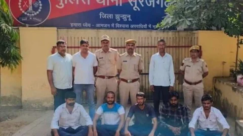 टोलबूथ पर तोडफोड व मारपीट कर हत्या का प्रयास करने के इनामी बदमाश को किया गिरफ्तार