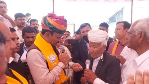 उप मुख्यमंत्री बैरवा ने कहा – केन्द्र एवं राज्य सरकार की योजनाओं को अंतिम व्यक्ति तक पहुंचाना हमारा लक्ष्य