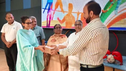 जेजेटी यूनिवर्सिटी में अंतरराष्ट्रीय खेल दिवस मनाया