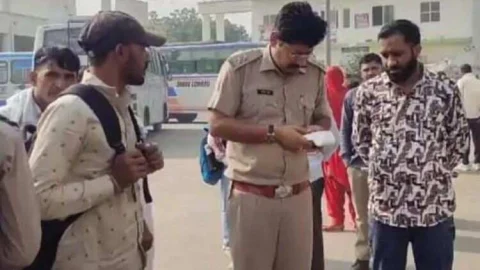 16 निजी बसों की जांच में 13 मिली डिफॉल्ट