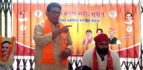 राज्य सरकार ने युवाओं के साथ किया धोखा – ढूकिया