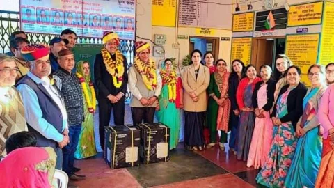 सबलपुरा स्कूल मे सिंह व शर्मा का अभिनंदन किया