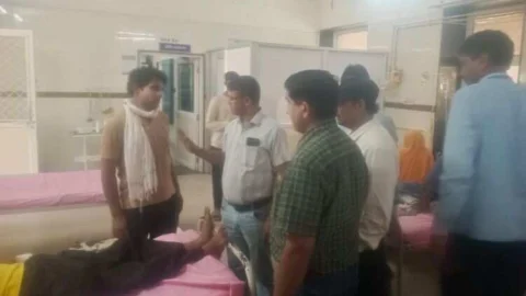 अतिरिक्त जिला कलेक्टर शहर ने एसके अस्पताल व इंदिरा रसोई का किया निरीक्षण