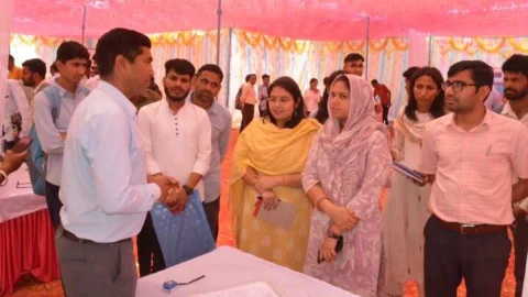 348 बेरोजगार आशार्थियों का प्रारम्भिक चयन