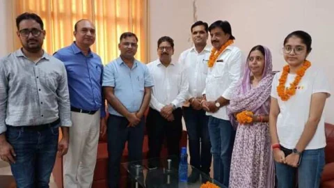 अपने गुरु शंभूशरण लाटा से प्रेरित होकर बंसिया दंपत्ति ने किया अंगदान