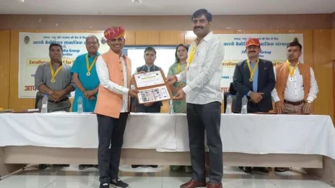 सामाजिक सरोकार के लिए दिनेश सुण्डा का जयपुर में सम्मान