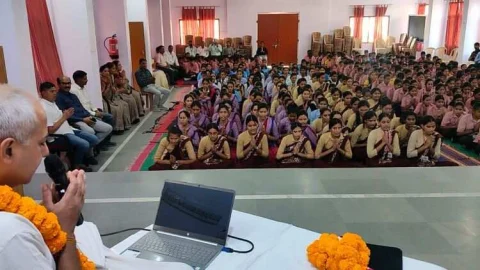 श्रीमद्भागवत गीता अभिषेक व्याख्यान सत्र का हुआ आयोजन