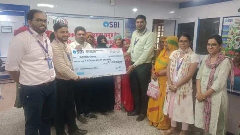 50 SHG को दिए 1.25 करोड़ की ऋण सहायता एवं खोले 500 से अधिक महिलाओं के खाते