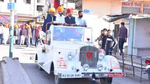 शेखावाटी उत्सव के दूसरे दिन निकली हैरिटेज वॉक