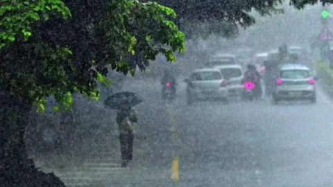 Rajasthan Weather Alert: अगले 24 घंटे तक राजस्थान के इन 10 जिलों में होगी भारी बारिश, IMD ने जारी किया रेड अलर्ट, देखें