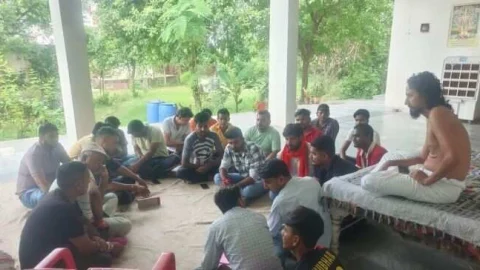 मटकी फोड़ प्रतियोगिता कल