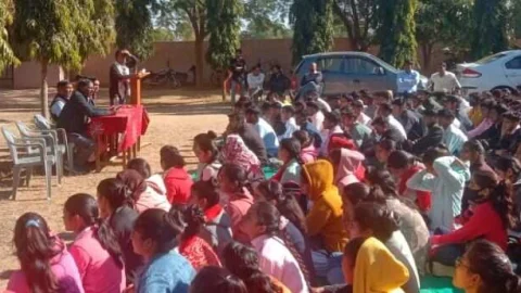 श्रीमाधोपुर विधानसभा क्षेत्र के कॉलेज एवं विद्यालयों में क्लस्टर कैम्प का हुआ आयोजन