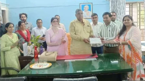 अंतरजातीय विवाह योजनातर्गत 4.44 लाख रूपये की एफ डी प्रदान की