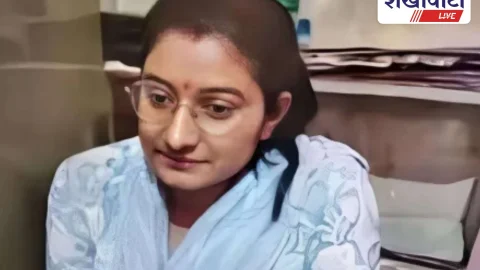 Rajasthan News: गरीब के आवास निर्माण में भी चाहिए रिश्वत, एक हजार की रिश्वत लेते धरी गई महिला VDO: “पूर्णिमा के चाँद” से नहीं पड़ती पार