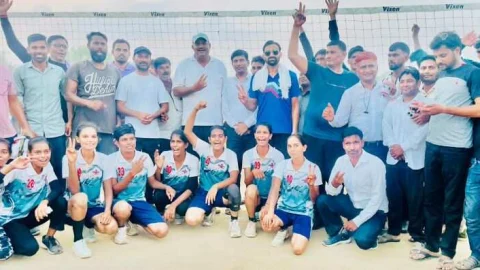 राज्य स्तरीय वॉलीबॉल प्रतियोगिता में बुधवाली की चार छात्राओं का चयन