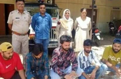 हीरोइन के साथ 5 आरोपीयो को किया गिरफ्तार