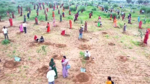 स्वतंत्रता दिवस के राष्ट्रीय समारोह में विशेष अतिथि सरपंच सविता राठी का गांव आया फिर चर्चा में