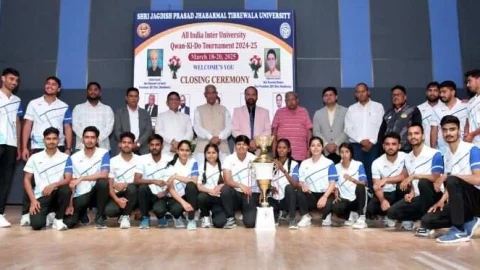 शिक्षा से ही व्यक्ति ऊंचाइयों तक पहुंचता है – सैनी