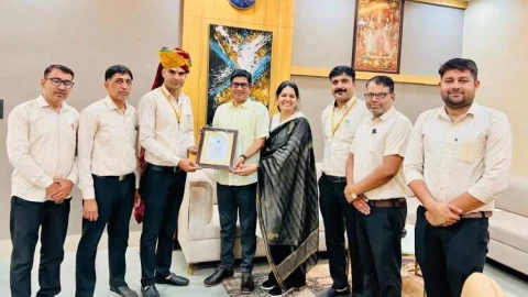 ढूकिया नर्सिंग कॉलेज के एसोसियट प्रोफेसर राज्य स्तरीय अचिवमेंट अवार्ड से सम्मानित