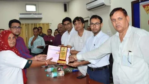 जनसंख्या स्थिरीकरण में बेहतर कार्य कर अलसीसर पंचायत समिति ने जीते दो लाख रुपये