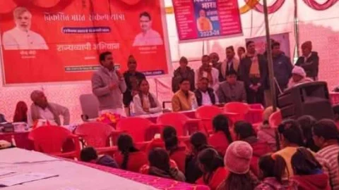 प्रत्येक व्यक्ति की बने आभा आईडी, बीमा योजना में हो पंजीकरण – कस्वां