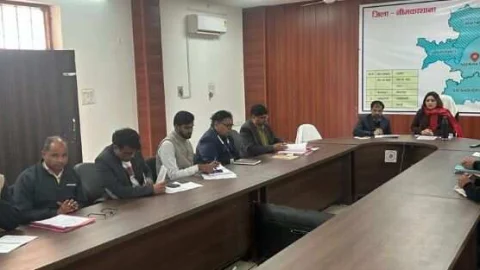 अंतिम पायदान पर बैठे व्यक्ति को सरकार की जनकल्याणकारी योजनाओं में मिले राहत – जिला कलक्टर श्रुति भारद्वाज