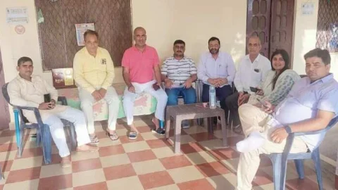 आदर्श समाज समिति इंडिया ने हिंदी दिवस पर किया विचार गोष्ठी का आयोजन