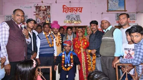 अंतराराष्ट्रीय पैरा बैडमिंटन वर्ल्ड चैंपियनशिप में दो रजत पदक जीते