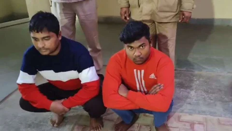 होटल में लॉन्डरी का काम करने वाले दो युवाओं ने किये 40 हजार पार, गिरफ्तार