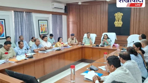 सीकर में संभागीय आयुक्त ने ली समीक्षा बैठक, दिए कड़े निर्देश