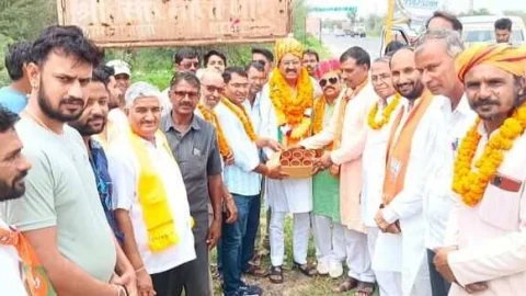 नवनियुक्त भाजपा ओबीसी मोर्चा प्रदेशाध्यक्ष गेदर का लक्ष्मणगढ़ आगमन पर किया स्वागत