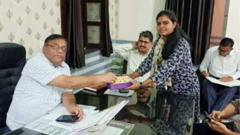 मजदूर की लाड़ो ने अधिकारी बनकर परिवार, समाज व नगर का नाम किया रोशन