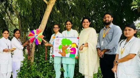 नोरंगराम दयानन्द ढूकिया नर्सिंग कॉलेज में राखी मैंकिंग प्रतियोगिता आयोजित