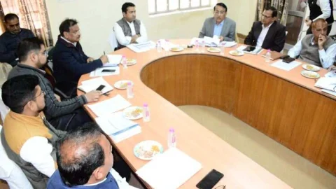 सांसद कस्वां ने ली आरडीएसएस योजना की रीव्यू मिटिंग : स्वीकृत कार्यो को जल्द पूरा करने के दिए निर्देश