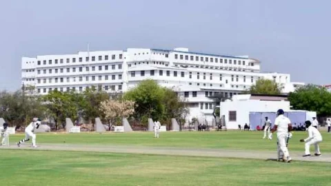 मेजबान जेजेटी युनिवर्सिटी ने केआईआईटी भुवनेश्वर को 46 रन से पराजित किया