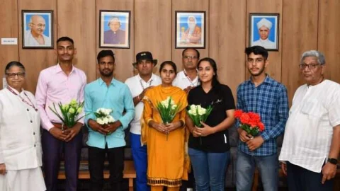 जेजेटी के 5 विद्यार्थियों का अग्निवीर में चयन