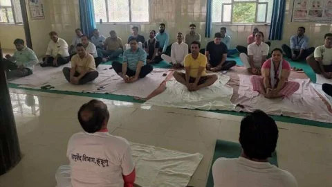 बीडीके अस्पताल में योग दिवस मनाया गया