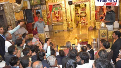 सालासर बालाजी पहुंचे सिक्किम के राज्यपाल ओम माथुर, लगाई धोक