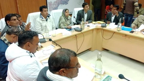 पारदर्शिता एवं समयबद्धता के साथ हो योजनाओं व विकास कार्यों का क्रियान्वयन – कस्वां