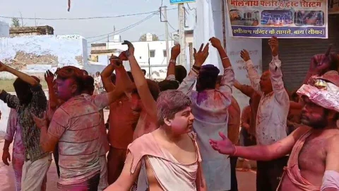 बाय कस्बे में धूम धाम से मनाया होली फागोत्सव और धुलंडी का त्यौहार