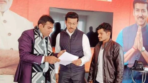 खेलमंत्री कर्नल राठौड़ से देवलावास में स्टेडियम बनाने की मांग