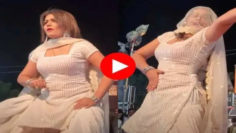 UP में राजस्थान की शकीरा ने दिखाया हुस्न का जलवा, पहले कभी भी नहीं देखी ऐसी अदाएं