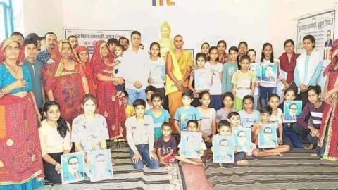 जय पहाड़ी में आयोजित हुआ ग्रामीण प्रतिभा खोज समारोह और कॅरियर सेमिनार