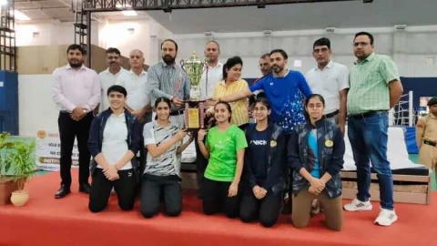 श्री जेजेटी यूनिवर्सिटी ने वेस्ट जोन इंटर यूनिवर्सिटी बैडमिंटन टूर्नामेंट में बाजी मारी