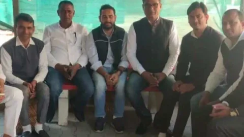 सादुलपुर कोर्ट में वकीलों ने किया कार्य का बहिष्कार