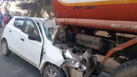 फतेहपुर में हुए हादसे में झुंझुनू निवासी ड्राइवर घायल